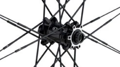 Crankbrothers Iodine 3 Disc 6-Loch 29" Boost Laufradsatz -Fahrradkomponenten 319814