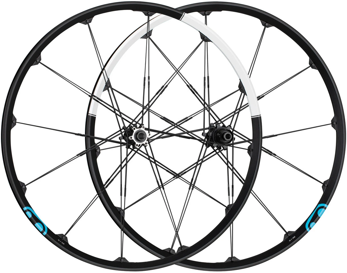 Crankbrothers Zinc 3 Disc 6-Loch Laufradsatz 3 Crankbrothers Zinc 3 Disc 6-Loch Laufradsatz