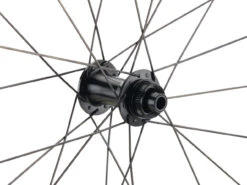 ZIPP 303 S Carbon Tubeless Disc Center Lock Laufradsatz -Fahrradkomponenten 475250
